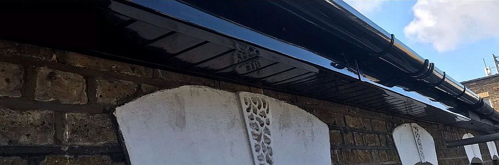 Harlow CM17 general gutter repairs near me